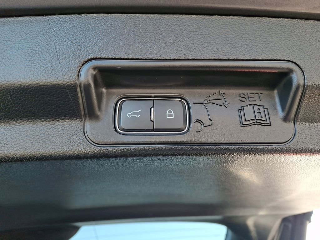 Certified 2024 Ford Explorer ST w/ Equipment Group 401A image 32