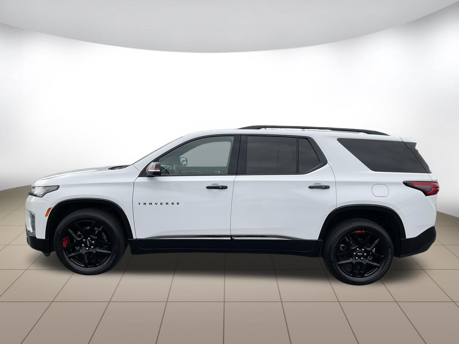 Used 2023 Chevrolet Traverse Premier w/ Redline Edition AWD/4WD image 8