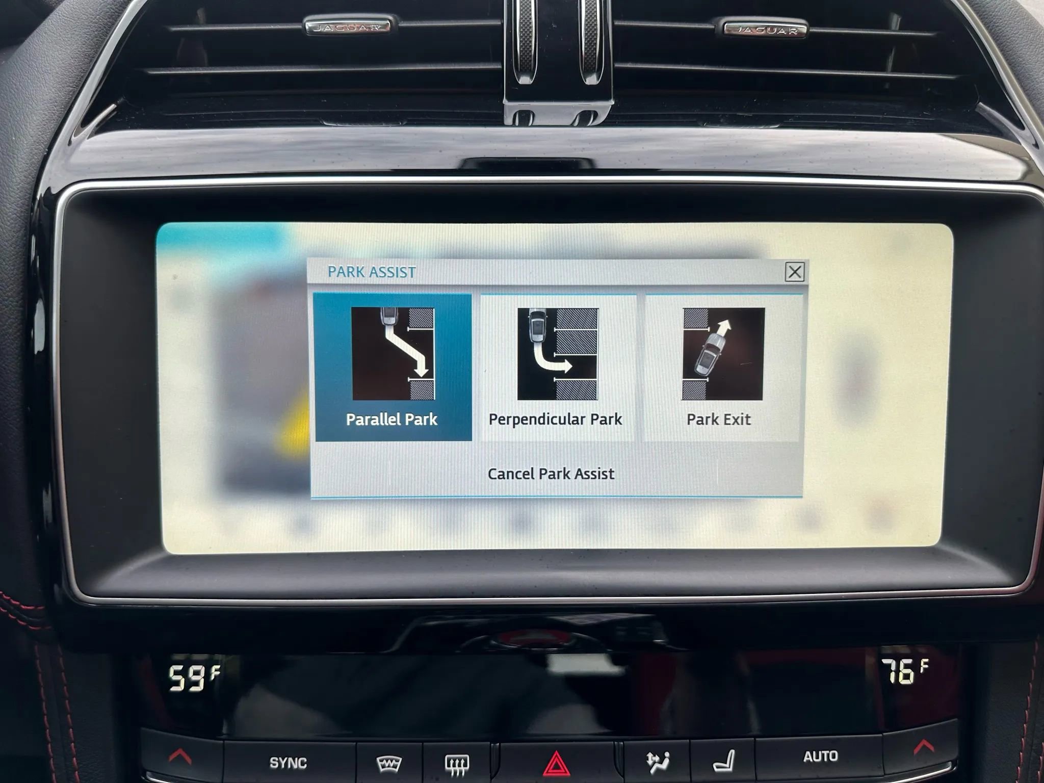 Used 2020 Jaguar F-PACE S AWD/4WD image 40