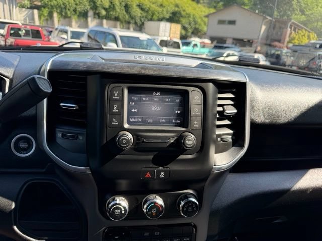Used 2024 RAM 3500 SLT w/ Quick Order Package 2YG SLT AWD/4WD image 37