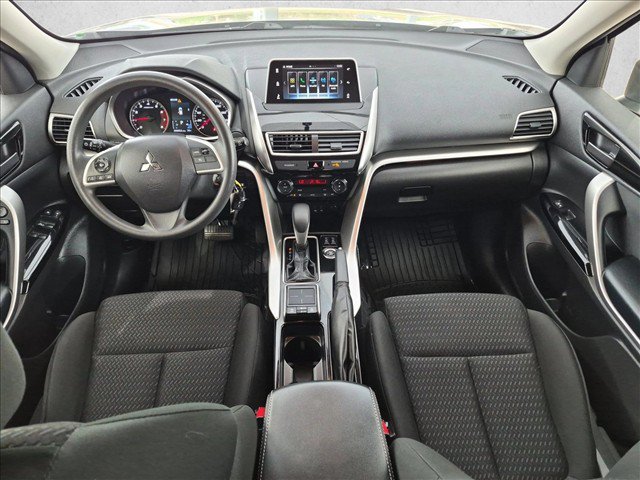 Used 2020 Mitsubishi Eclipse Cross LE AWD/4WD image 17