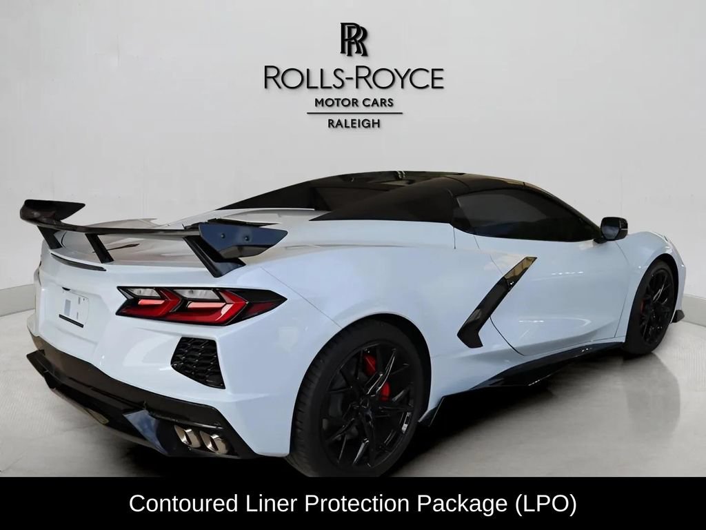 Used 2023 Chevrolet Corvette Stingray Premium Conv w/ Z51 Performance Package RWD image 6