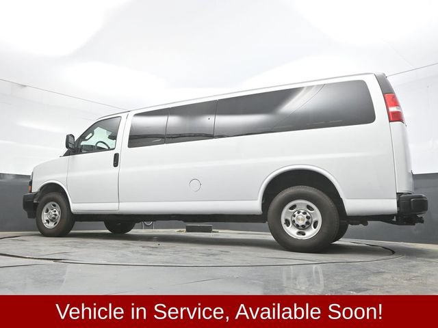 Used 2024 Chevrolet Express 3500 LS RWD image 36
