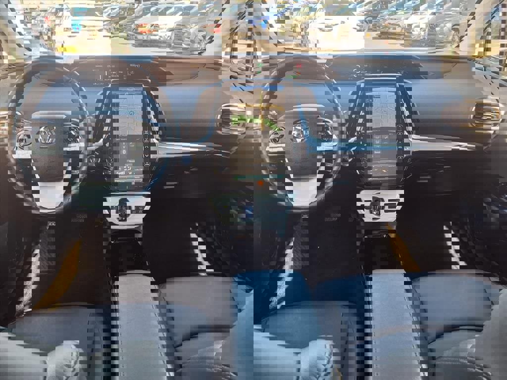 Used 2018 Toyota Prius Prime video 2