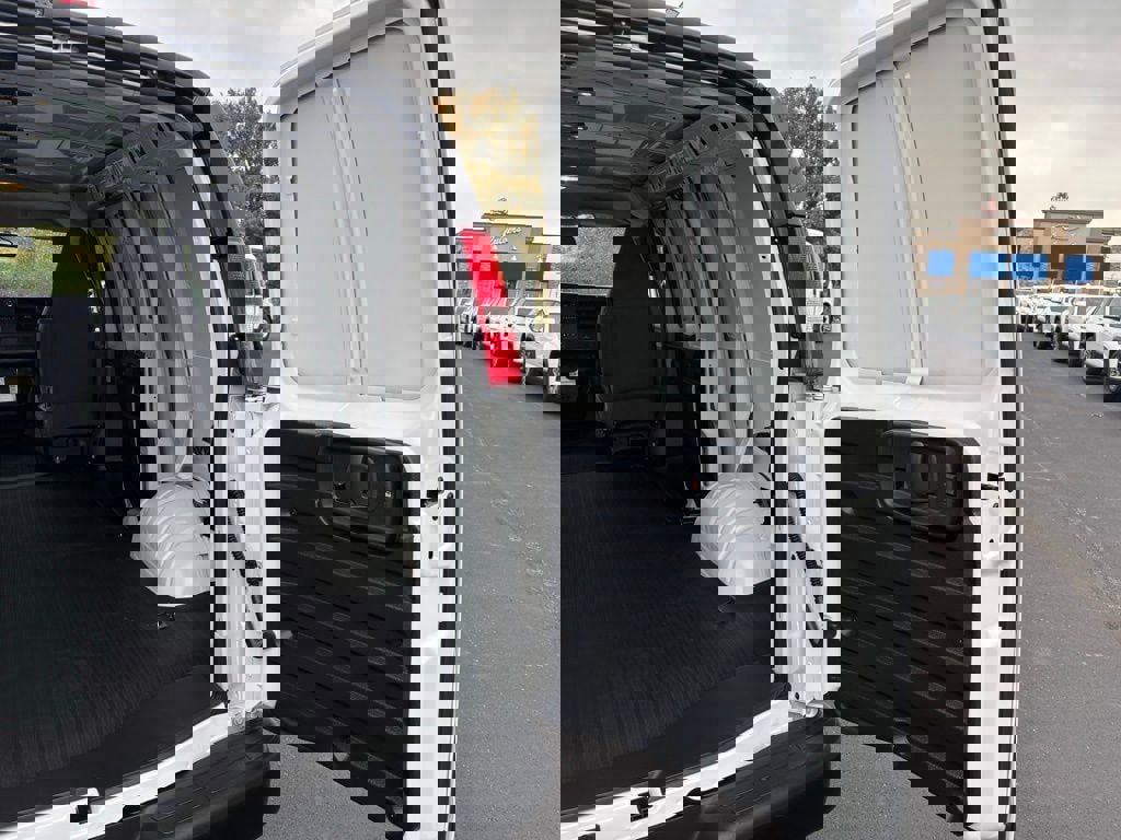 New 2025 Chevrolet Express 2500 w/ Driver Convenience Package RWD image 31