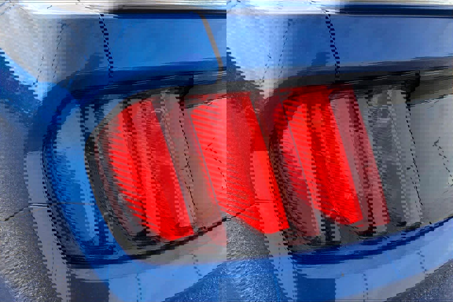 Used 2017 Ford Mustang EcoBoost w/ Wheel & Stripe Package image 26