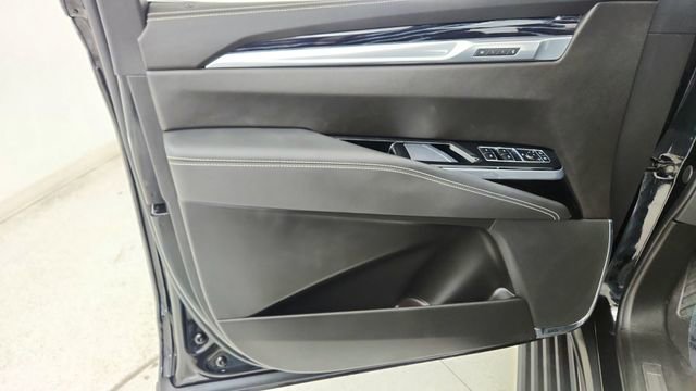 Used 2025 Cadillac Escalade Sport w/ Touring Package image 40