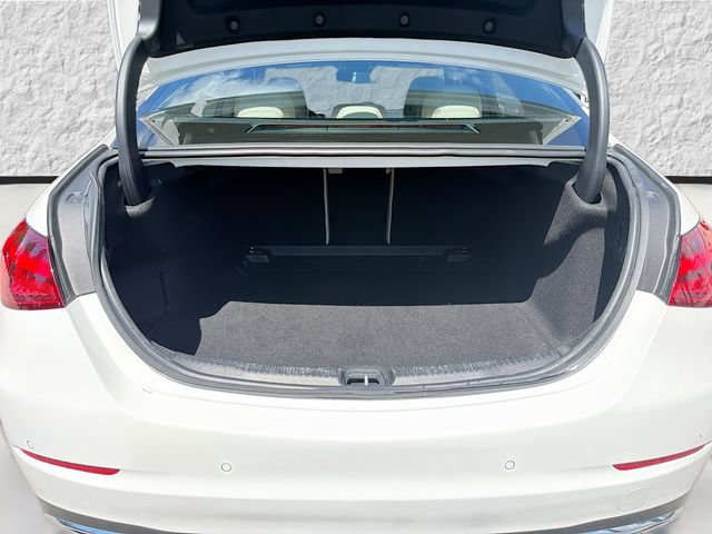 Used 2025 Mercedes-Benz C 300 4MATIC Sedan image 12