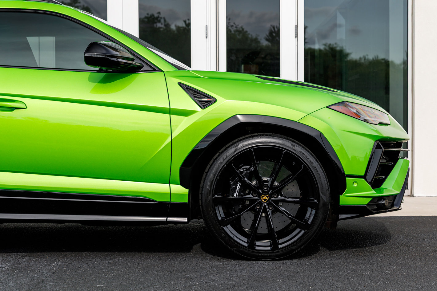 Used 2024 Lamborghini Urus S AWD/4WD image 19