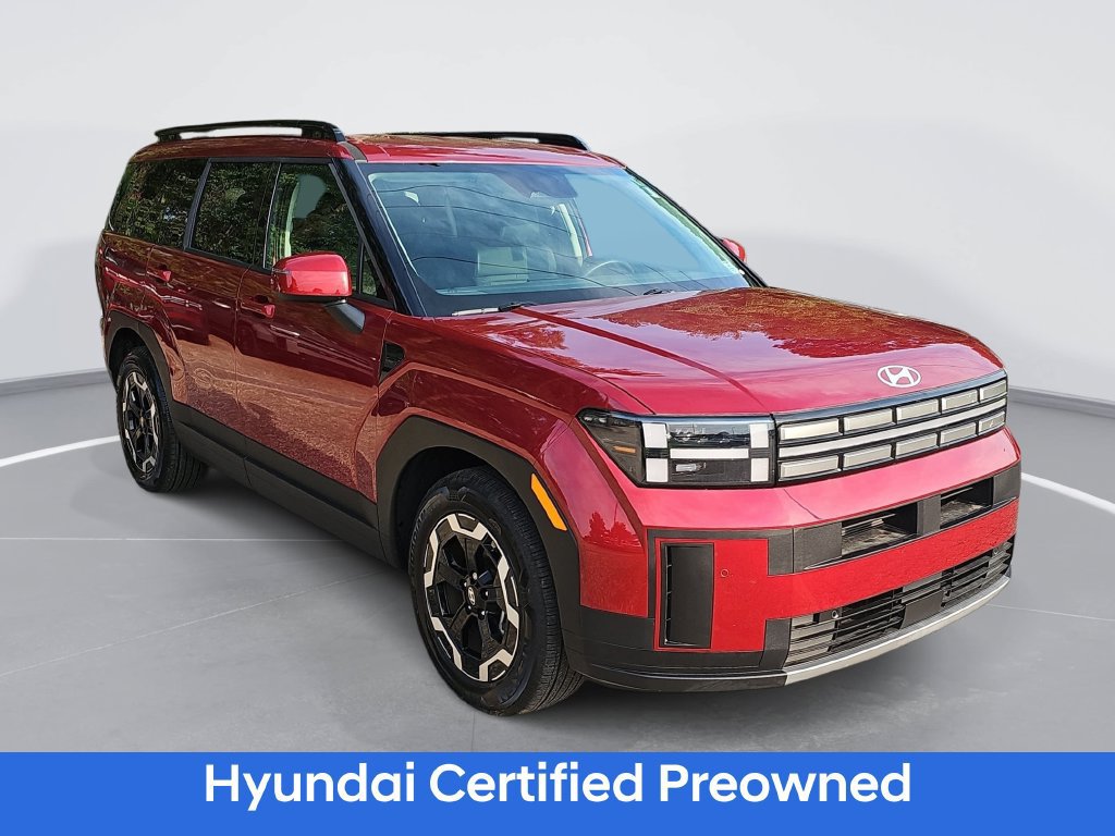 Used 2025 Hyundai Santa Fe SEL FWD image 3