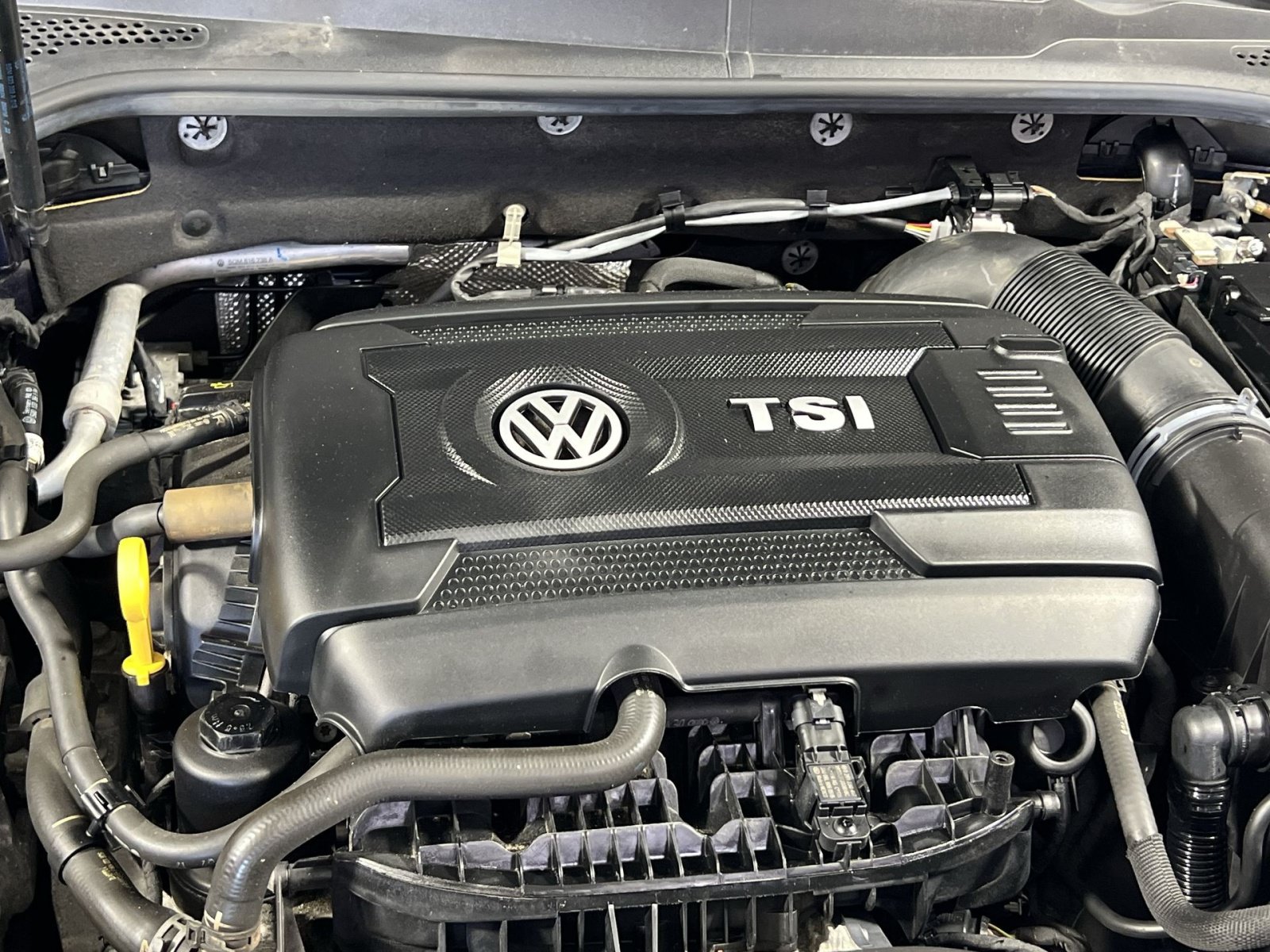 Used 2018 Volkswagen GTI S FWD image 30