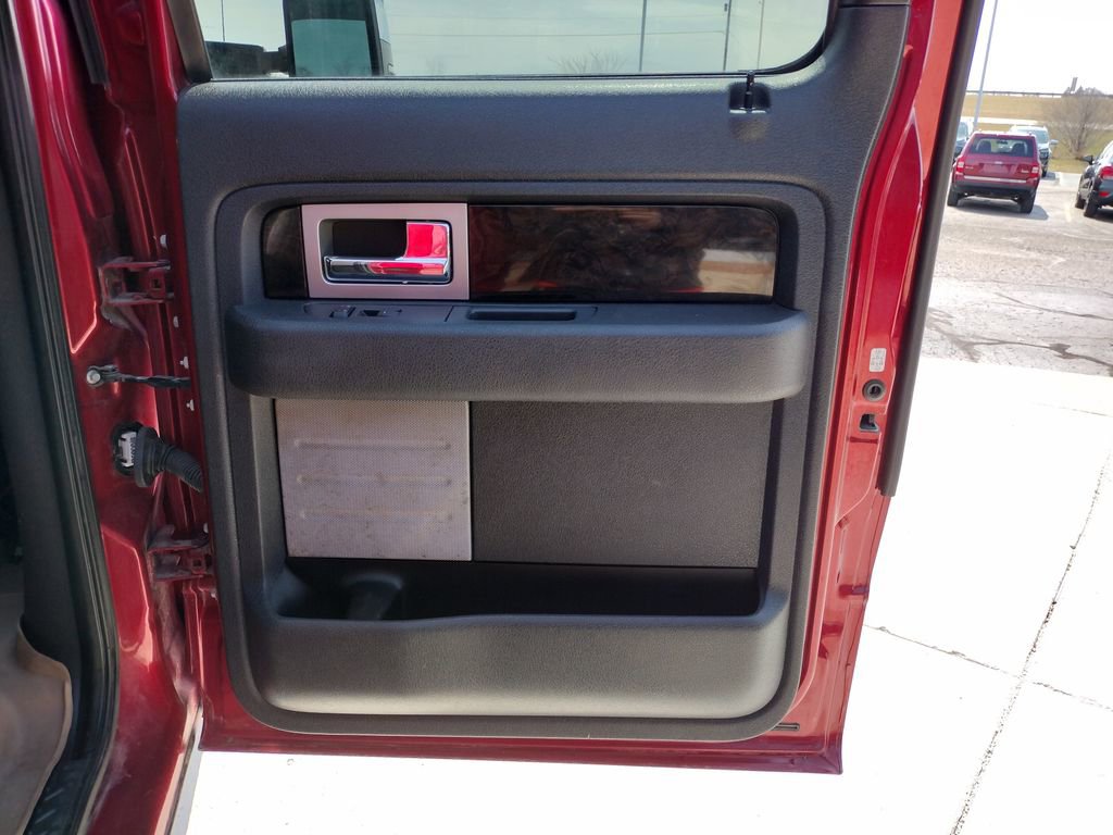 Used 2013 Ford F150 Platinum AWD/4WD image 26