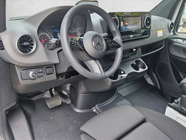 New 2026 Mercedes-Benz Sprinter 2500 image 9