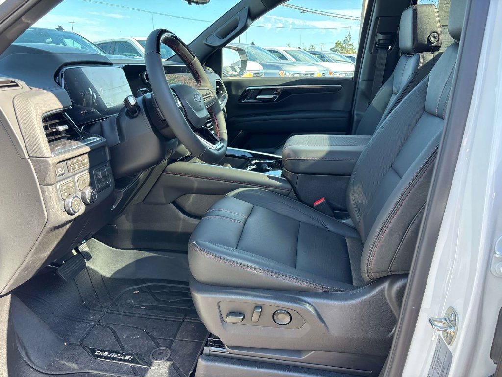 New 2026 Chevrolet Tahoe RST w/ Advanced Technology Package AWD/4WD image 11