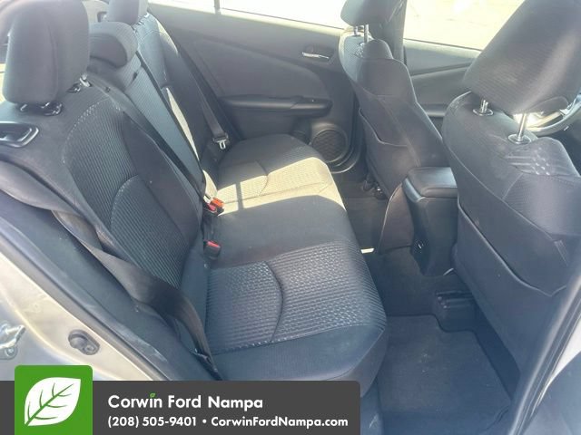 Used 2017 Toyota Prius Two w/ Carpet Mat Package FWD image 11