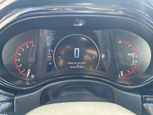 Used 2022 Dodge Durango SXT AWD/4WD image 23