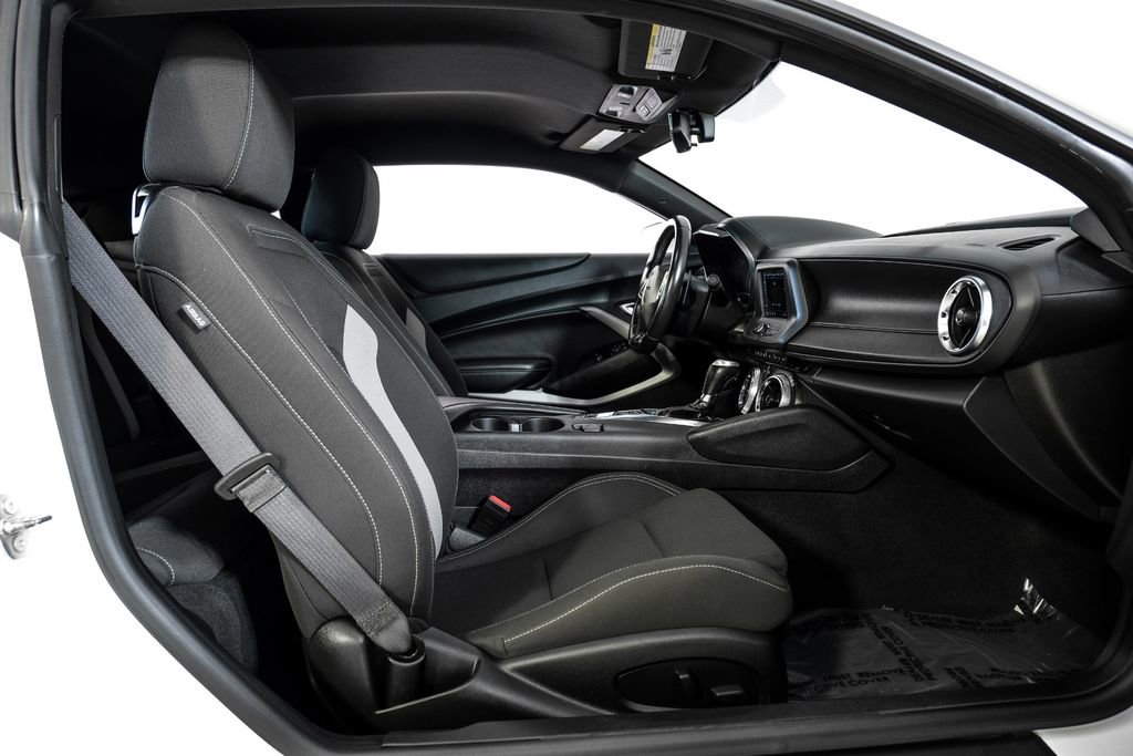 Used 2023 Chevrolet Camaro LT RWD image 32