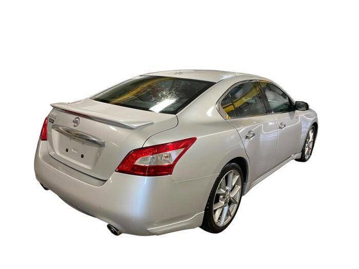 Used 2011 Nissan Maxima 3.5 SV w/ Sport Pkg image 5