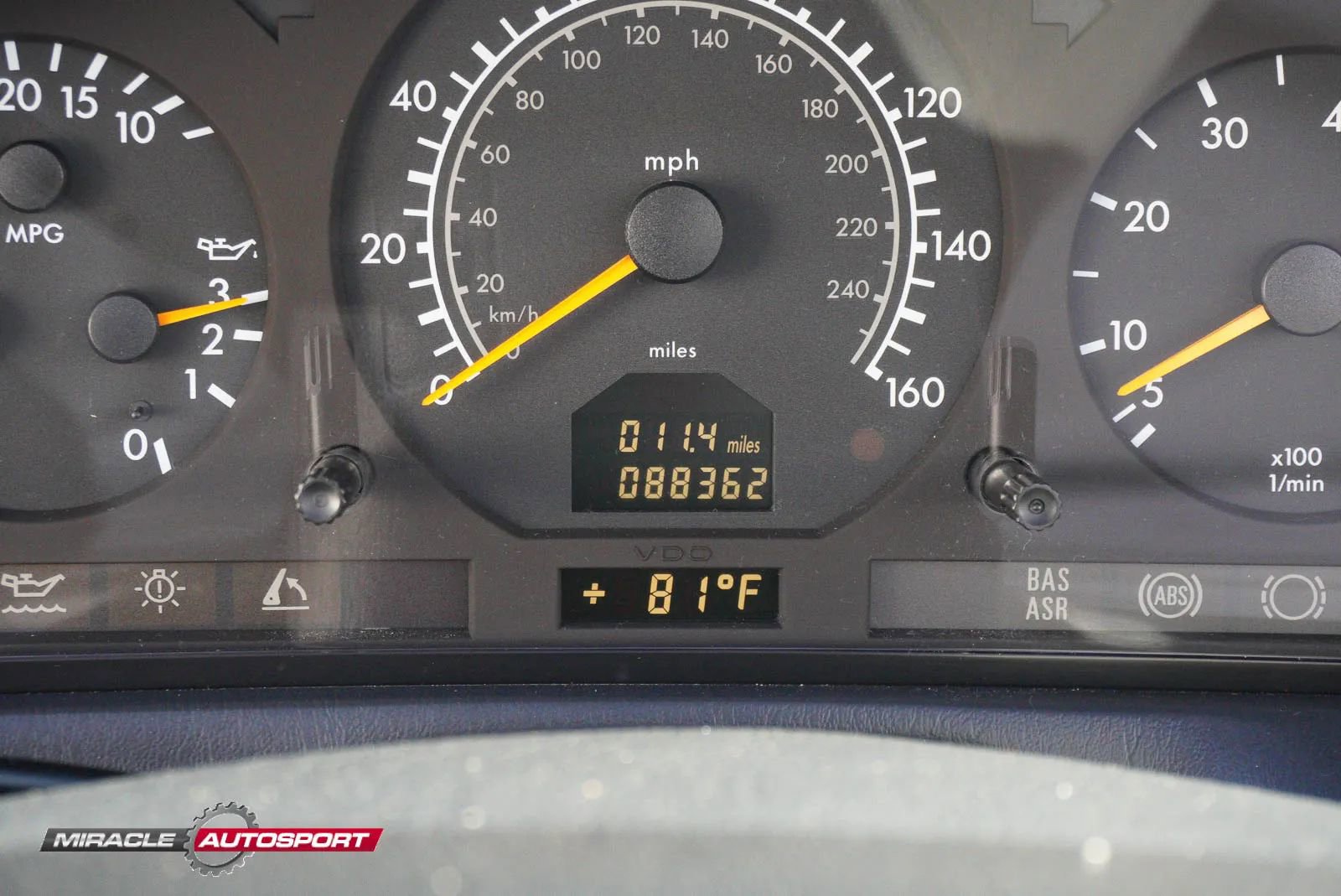 Used 1998 Mercedes-Benz SL 500 image 37