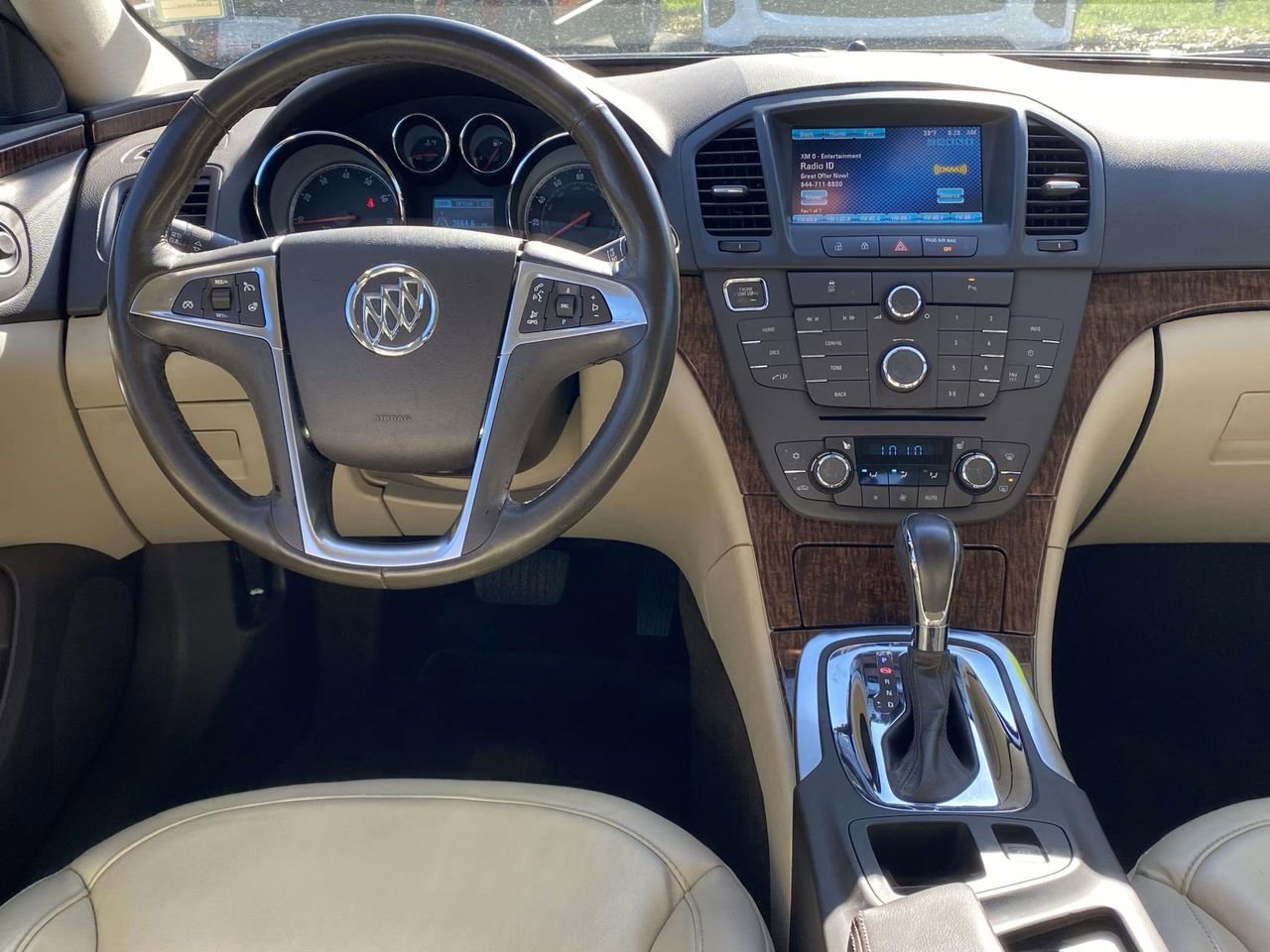 Used 2013 Buick Regal Premium FWD image 10