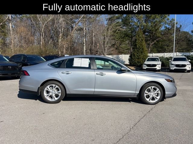 Used 2025 Honda Accord LX image 9