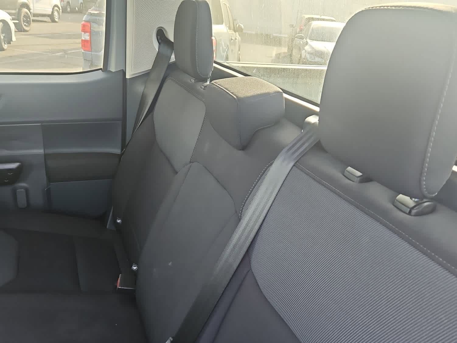 Used 2023 Ford Maverick XL image 12