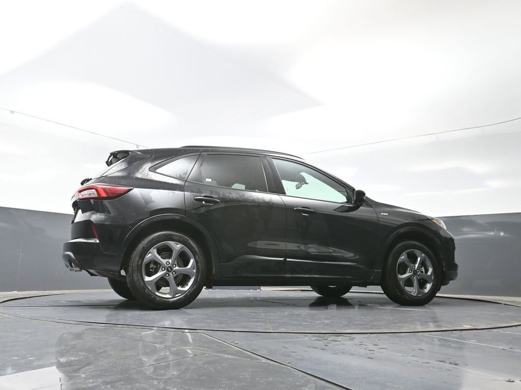 Used 2024 Ford Escape ST-Line image 49
