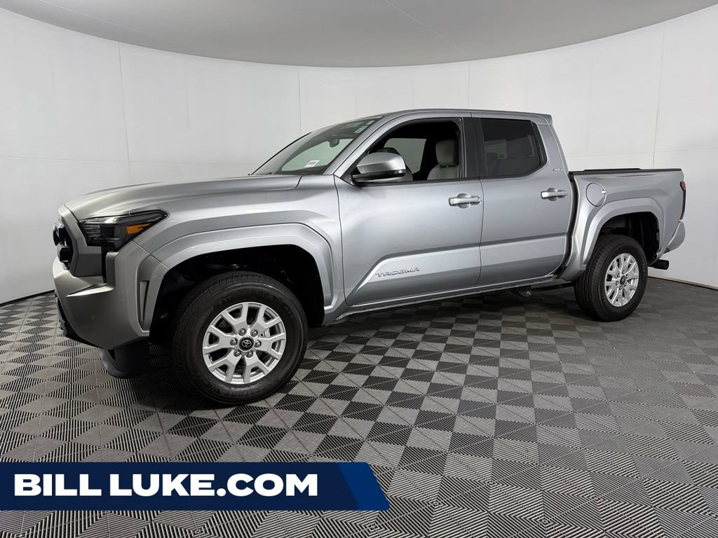 Used 2025 Toyota Tacoma SR5