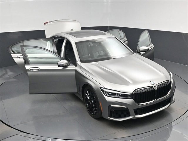 Used 2022 BMW 740i xDrive 740i xDrive w/ M Sport Package image 56