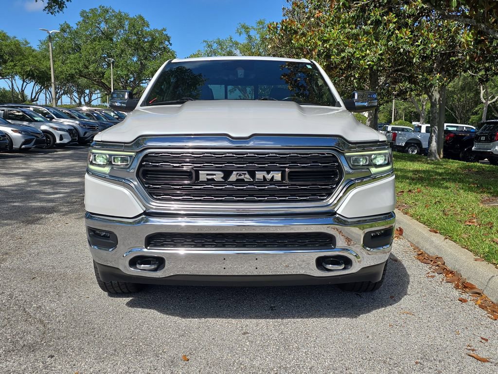 Used 2024 RAM 1500 Limited AWD/4WD image 2