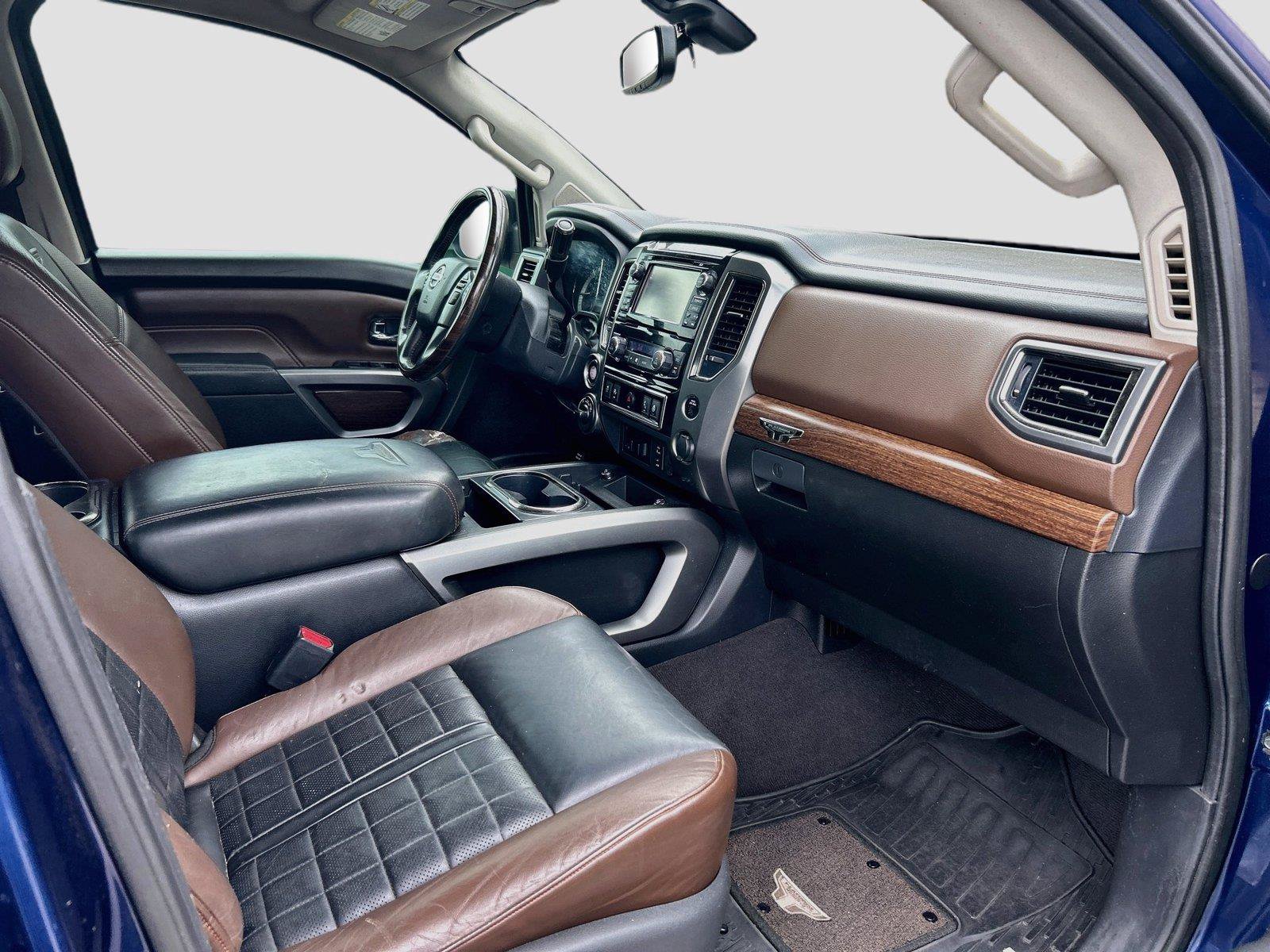 Used 2017 Nissan Titan Platinum Reserve AWD/4WD image 13