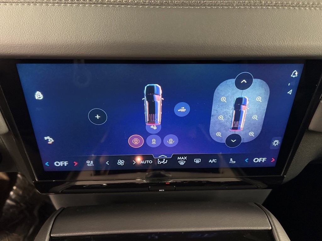 New 2026 Lincoln Navigator Reserve image 14