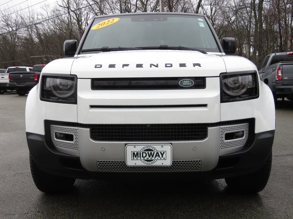 Used 2022 Land Rover Defender 110 SE image 2