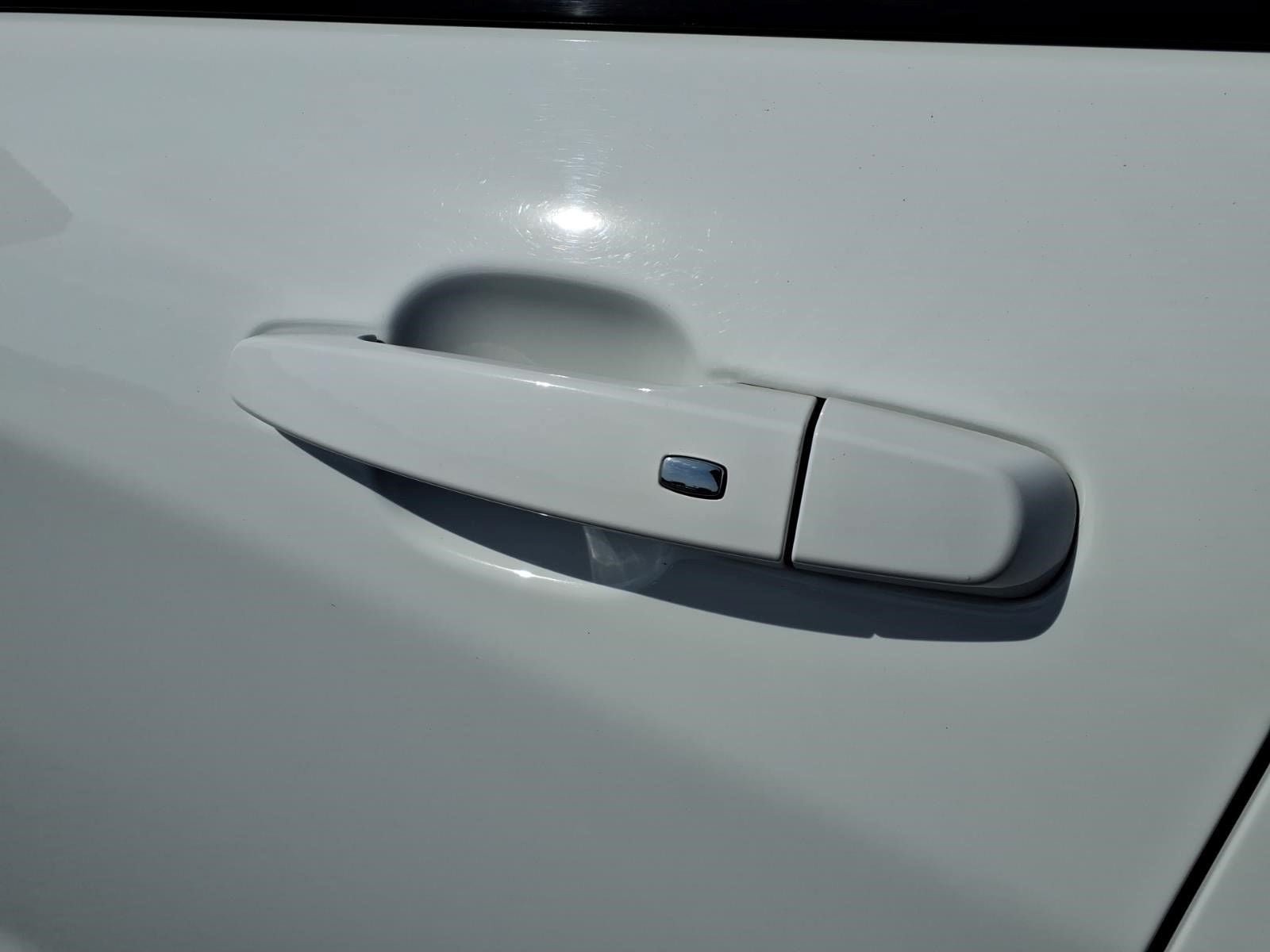 Used 2022 Chevrolet Equinox RS w/ RS Leather Package FWD image 22