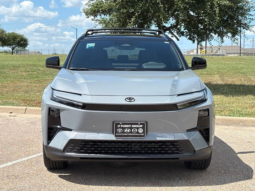 New 2026 Toyota C-HR AWD/4WD image 3