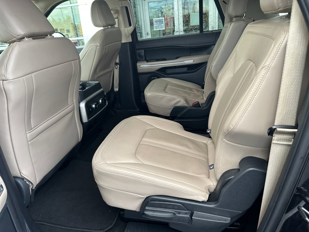Used 2024 Ford Expedition Max Limited AWD/4WD image 23