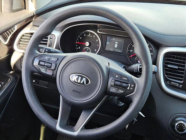Used 2016 Kia Sorento L FWD image 11