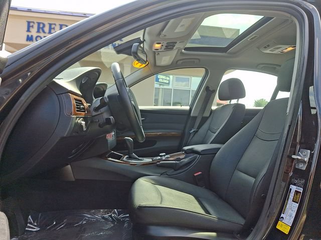 Used 2011 BMW 328i Sedan RWD image 13
