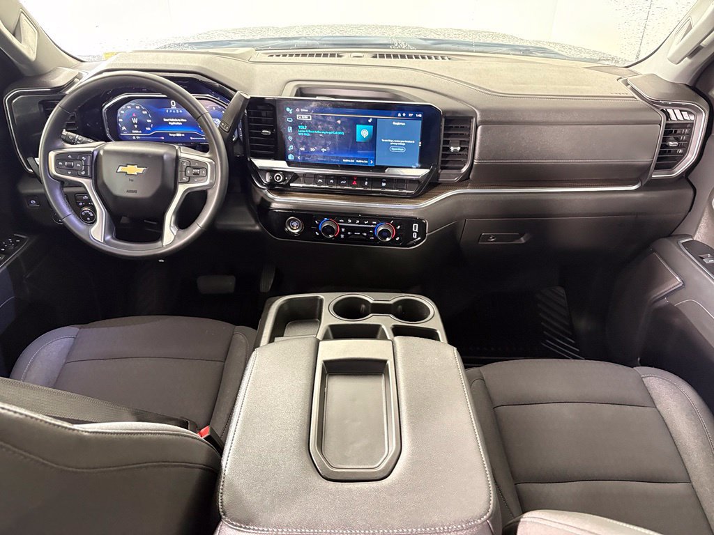 Used 2024 Chevrolet Silverado 1500 LT RWD image 34