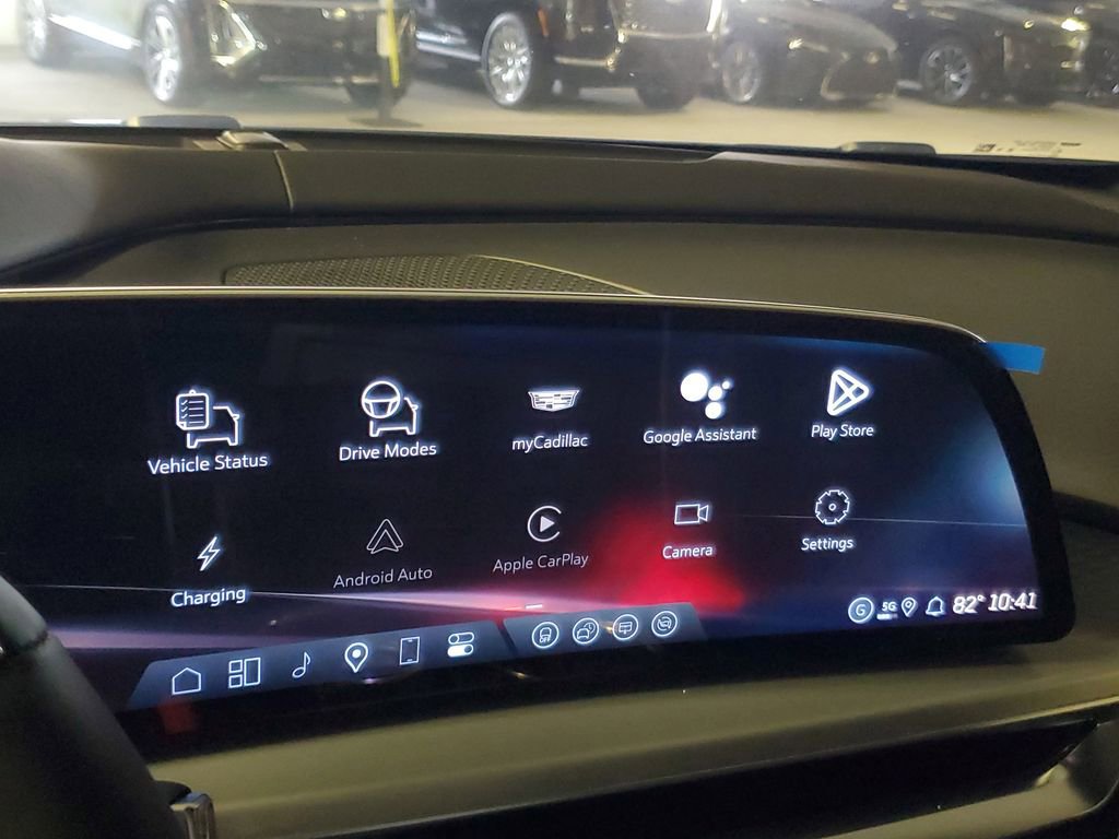 New 2026 Cadillac Lyriq V w/ Exterior Carbon Fiber Package AWD/4WD image 21