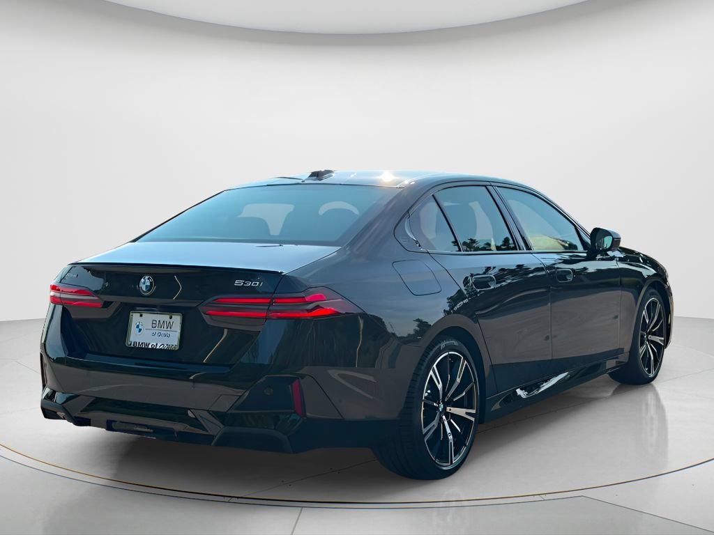 New 2027 BMW 530i xDrive w/ M Sport Package AWD/4WD image 5