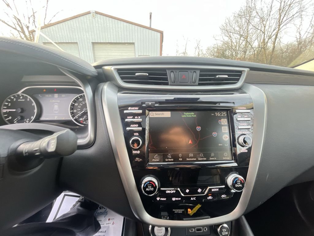Used 2024 Nissan Murano Platinum w/ Cargo Package image 18