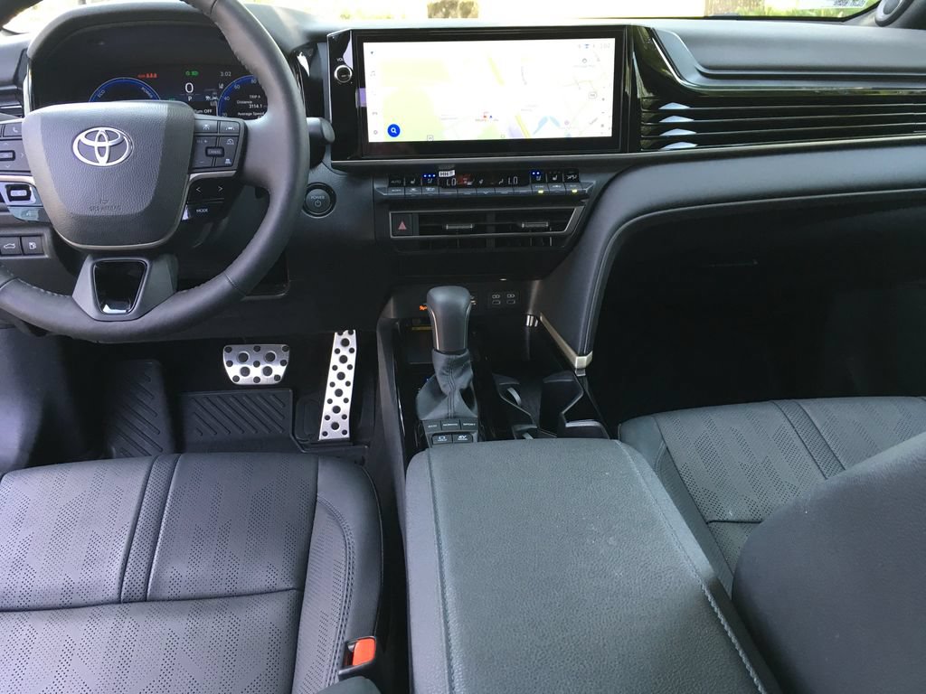 Used 2026 Toyota Camry XSE AWD/4WD image 24