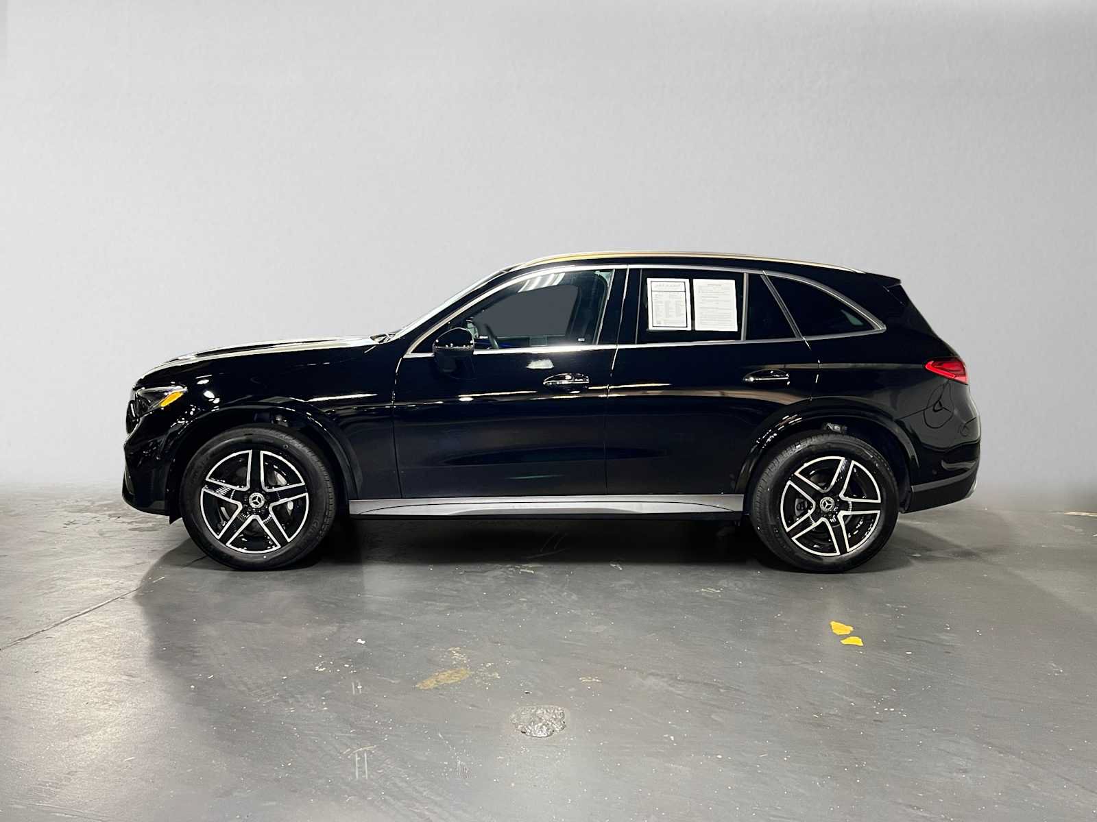 Certified 2026 Mercedes-Benz GLC 300 4MATIC image 6