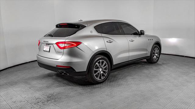 Used 2018 Maserati Levante image 8