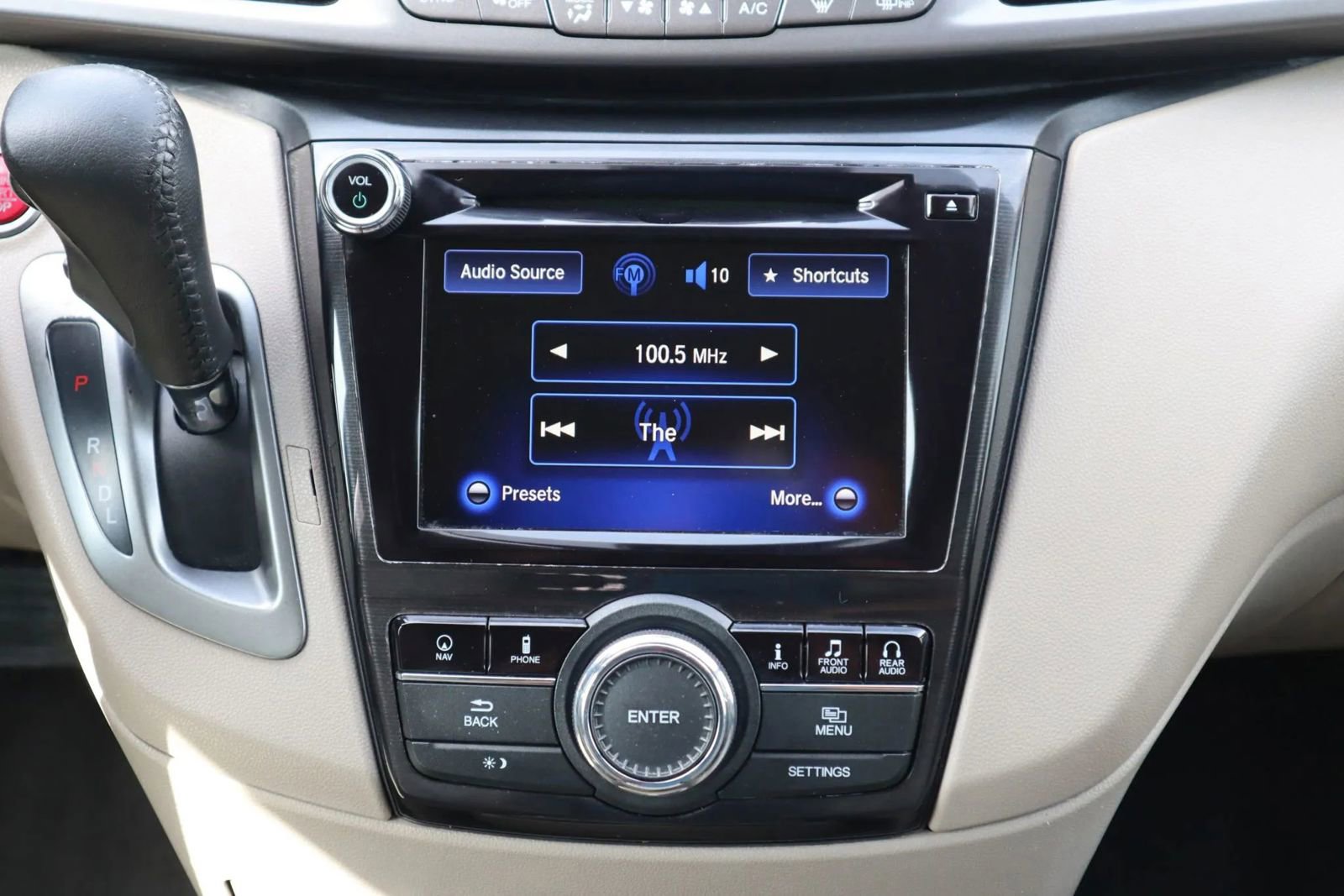 Used 2015 Honda Odyssey Touring image 22