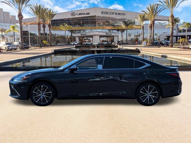 Used 2025 Lexus ES 300h w/ Premium Package FWD image 8