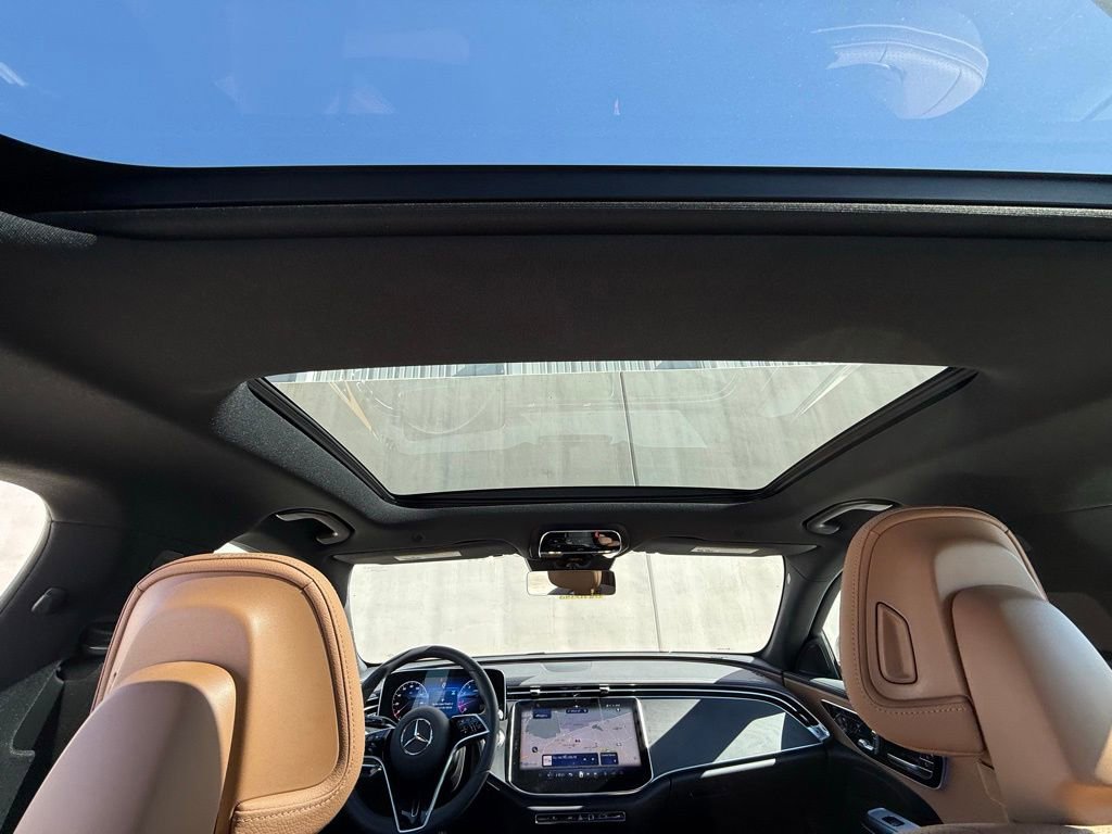 Used 2026 Mercedes-Benz E 350 Sedan image 8