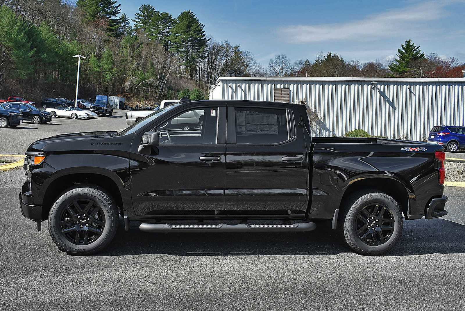 New 2026 Chevrolet Silverado 1500 Custom w/ Turbomax Blackout Package AWD/4WD image 4
