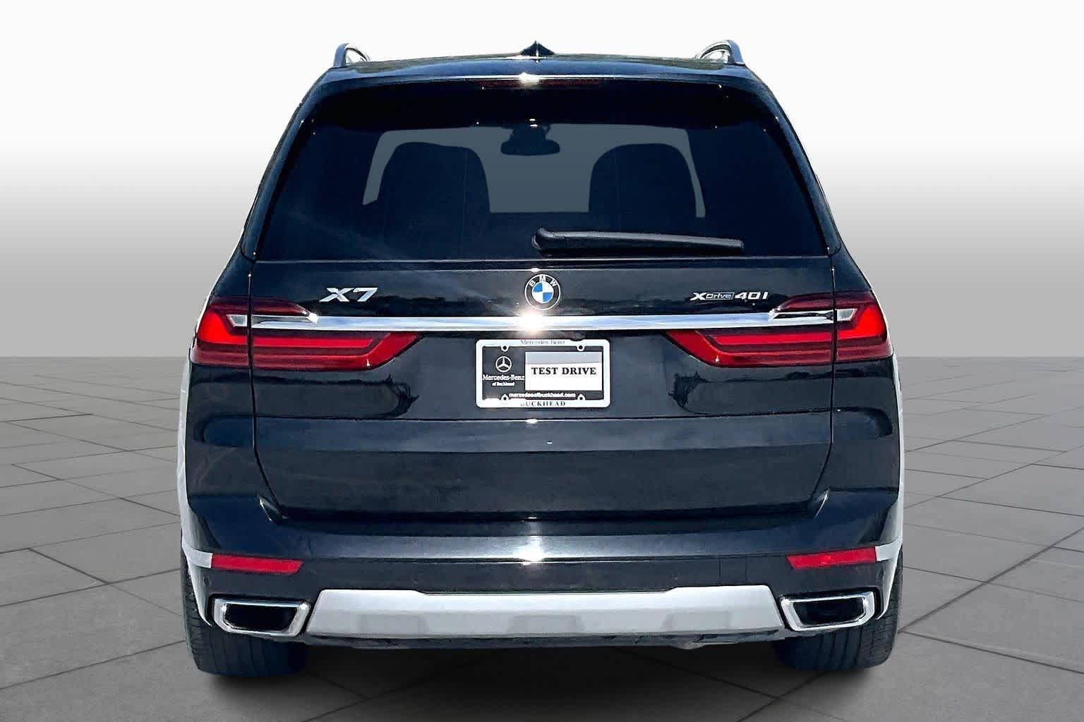 Used 2022 BMW X7 xDrive40i w/ Premium Package AWD/4WD image 5